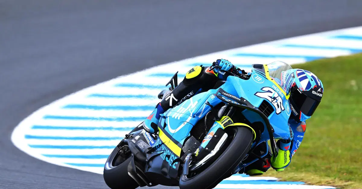 MotoGP 2025. GP dell'Australia. Prima vittoria per Raul Fernandez, gara di sorpassi per Marco Bezzecchi, 3&deg;! [RISULTATI e VIDEO]