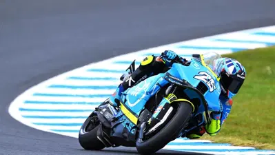 MotoGP 2025. GP dell'Australia. Prima vittoria per Raul Fernandez, gara di sorpassi per Marco Bezzecchi, 3&deg;! [RISULTATI e VIDEO]