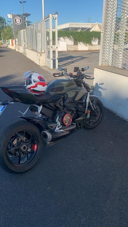 Ducati Streetfighter V2 (2022 - 24) (2)