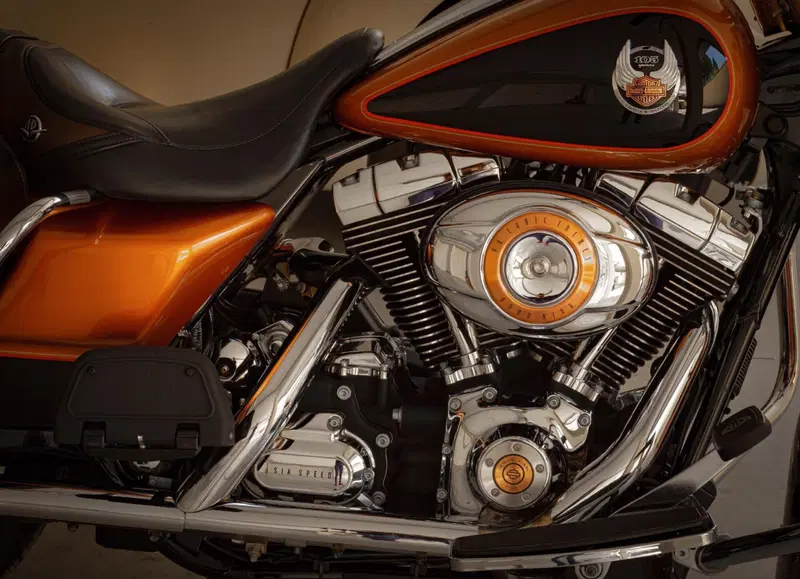 Harley-Davidson 1584 Road King Classic (2007 - 10) - FLHRC (4)