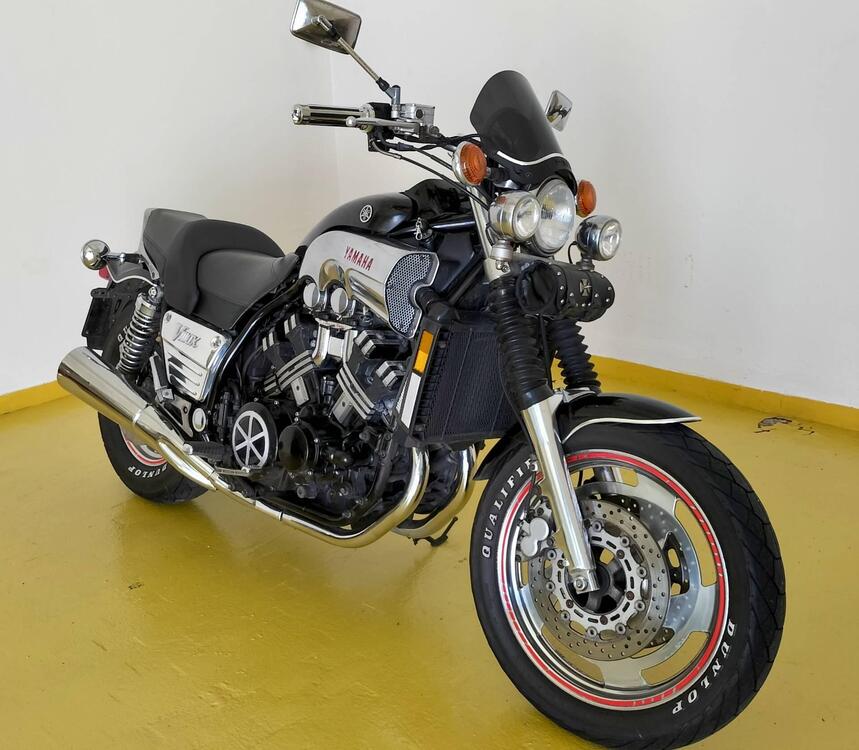 Yamaha Vmax 1200 Europa  (5)