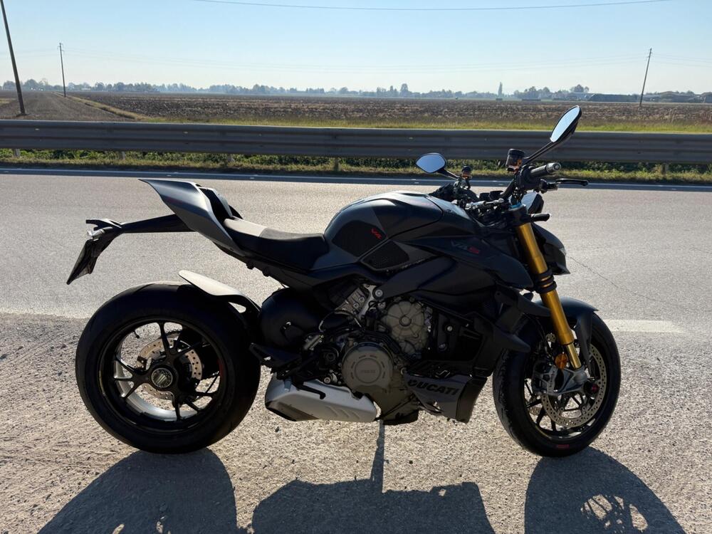 Ducati Streetfighter V4 S (2023 - 24) (2)