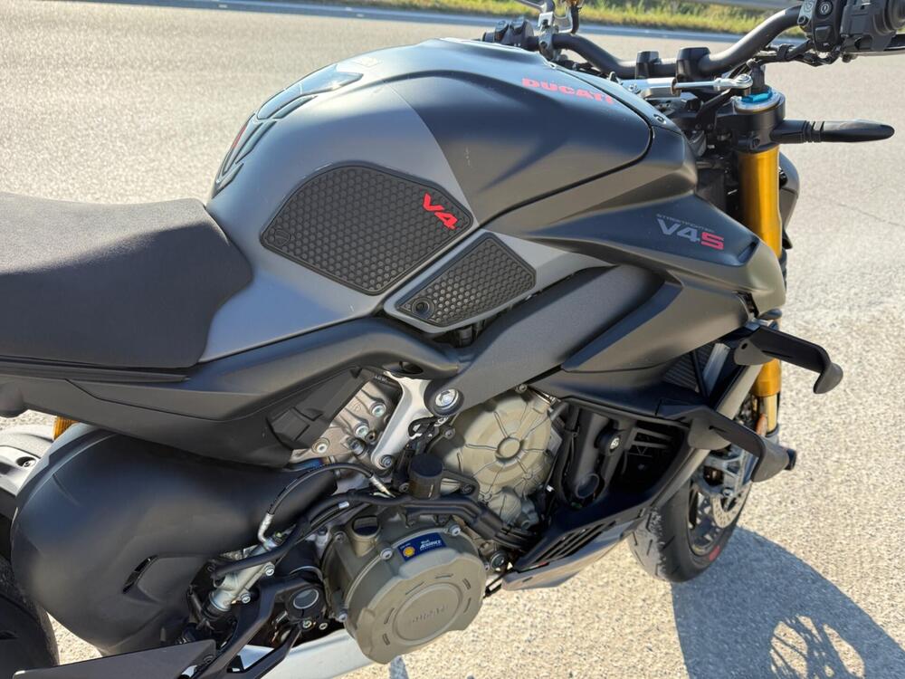 Ducati Streetfighter V4 S (2023 - 24) (4)