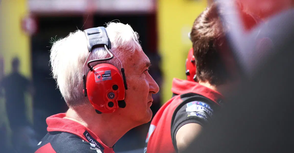 MotoGP 2025. GP dell'Australia. Davide Tardozzi: "L'unico pensiero che abbiamo &egrave; aiutare Pecco Bagnaia"