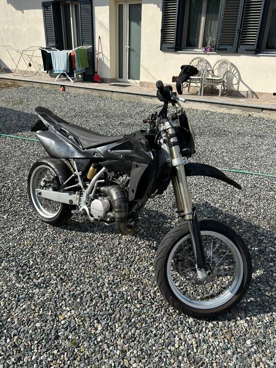 Husqvarna SM 125 (2009) (4)