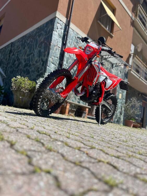 Betamotor RR 125 2T Enduro Race (2025) (2)