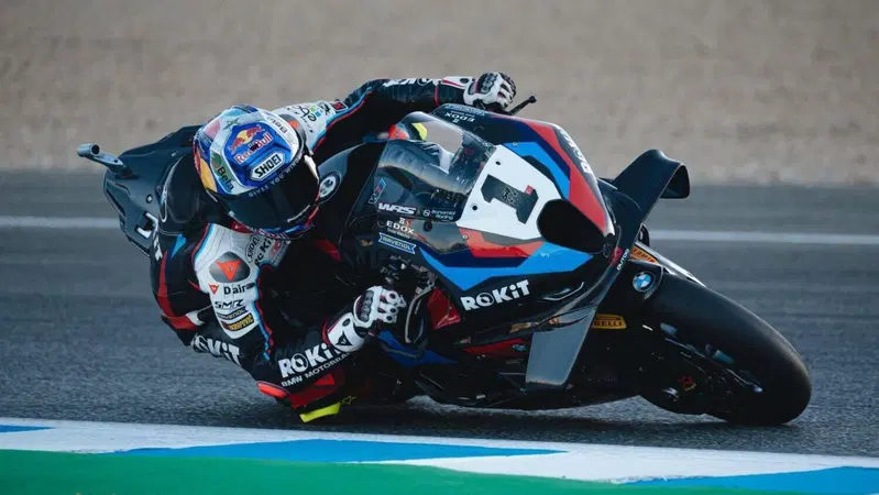 SBK 2025. GP di Spagna a Jerez. Bulega domina Gara2. Toprak &egrave; Campione del Mondo [GALLERY]