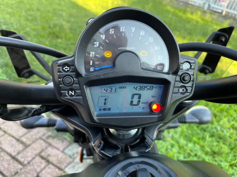 Kawasaki Vulcan S 650 SE (2017) (17)