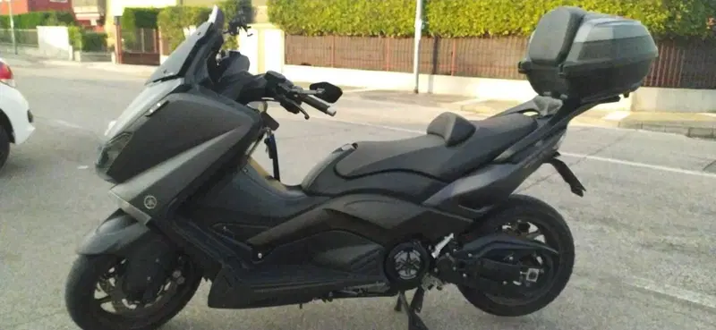 Yamaha T-Max 530 (2012 - 14) (4)