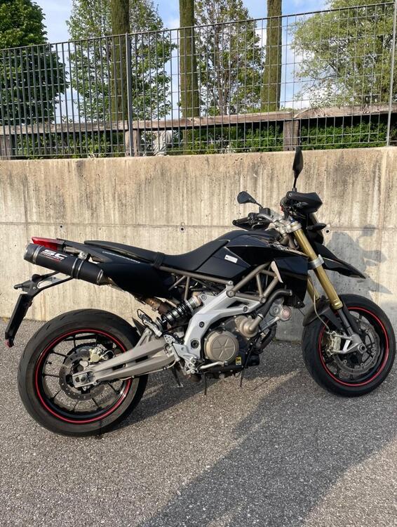 Aprilia Dorsoduro 750 (2009 - 14) (2)