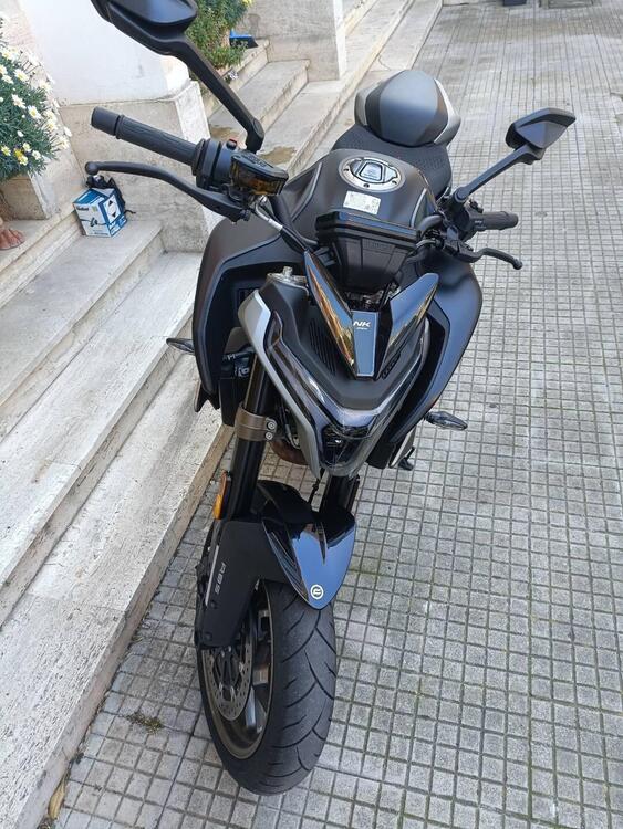CFMOTO 800NK Sport (2023 - 25) (5)
