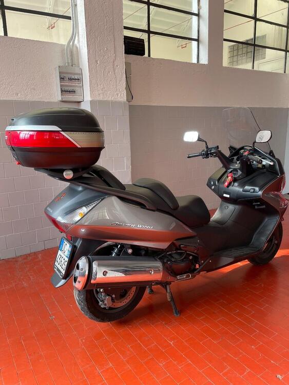 Honda Silver Wing 400 (2006 - 09) (5)