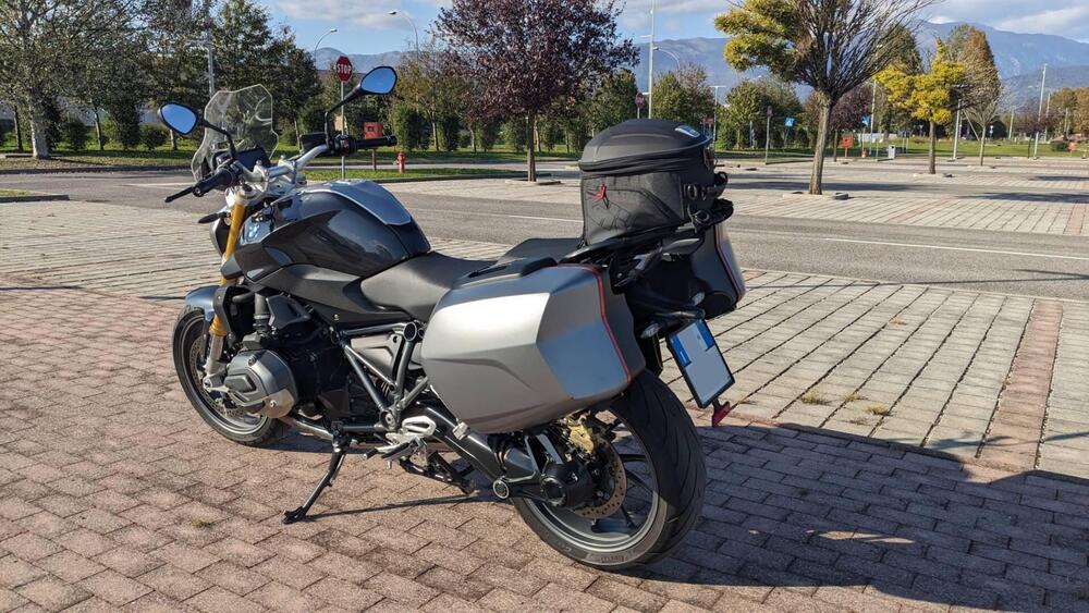 Bmw R 1200 R (2015 - 16) (2)