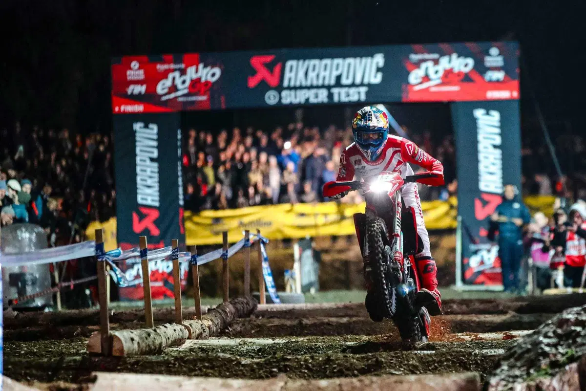 EnduroGP25 #7 Germania D2. Podio finale stellare: 3 Fuoriclasse, 4 Mondiali [VIDEO] (10)