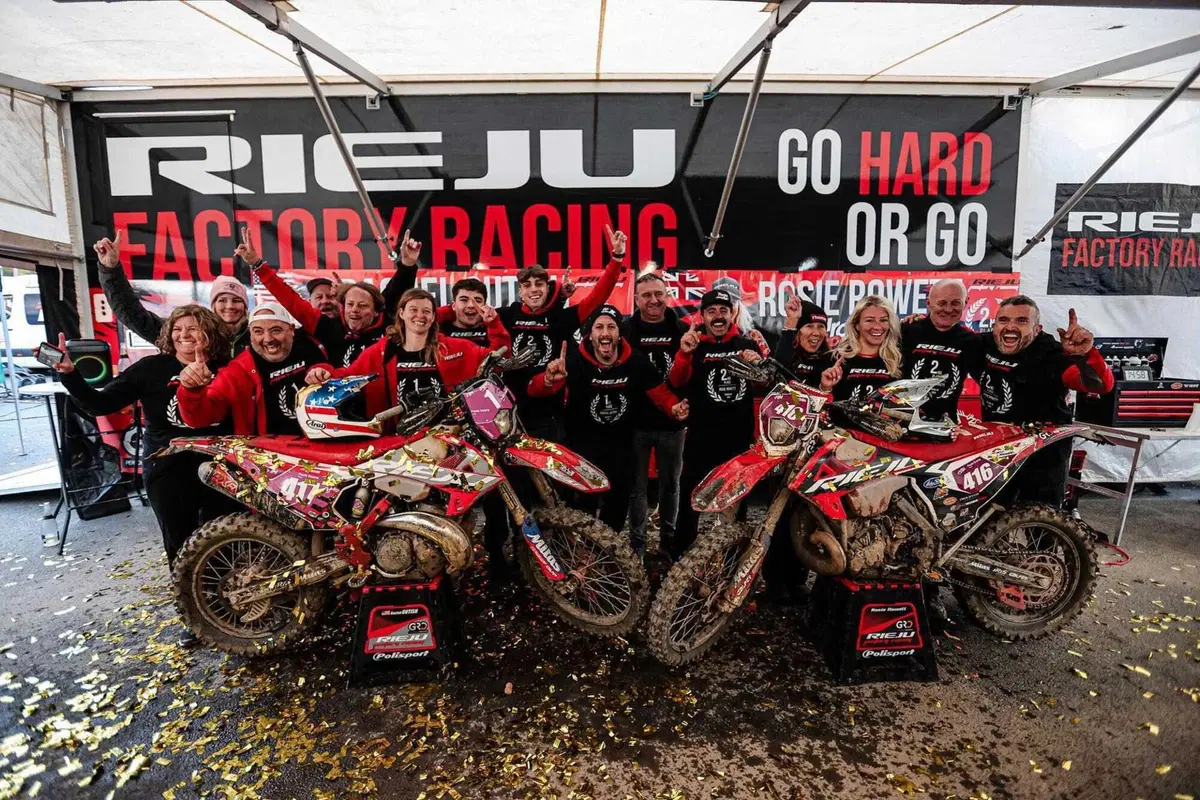 EnduroGP25 #7 Germania D2. Podio finale stellare: 3 Fuoriclasse, 4 Mondiali [VIDEO] (12)