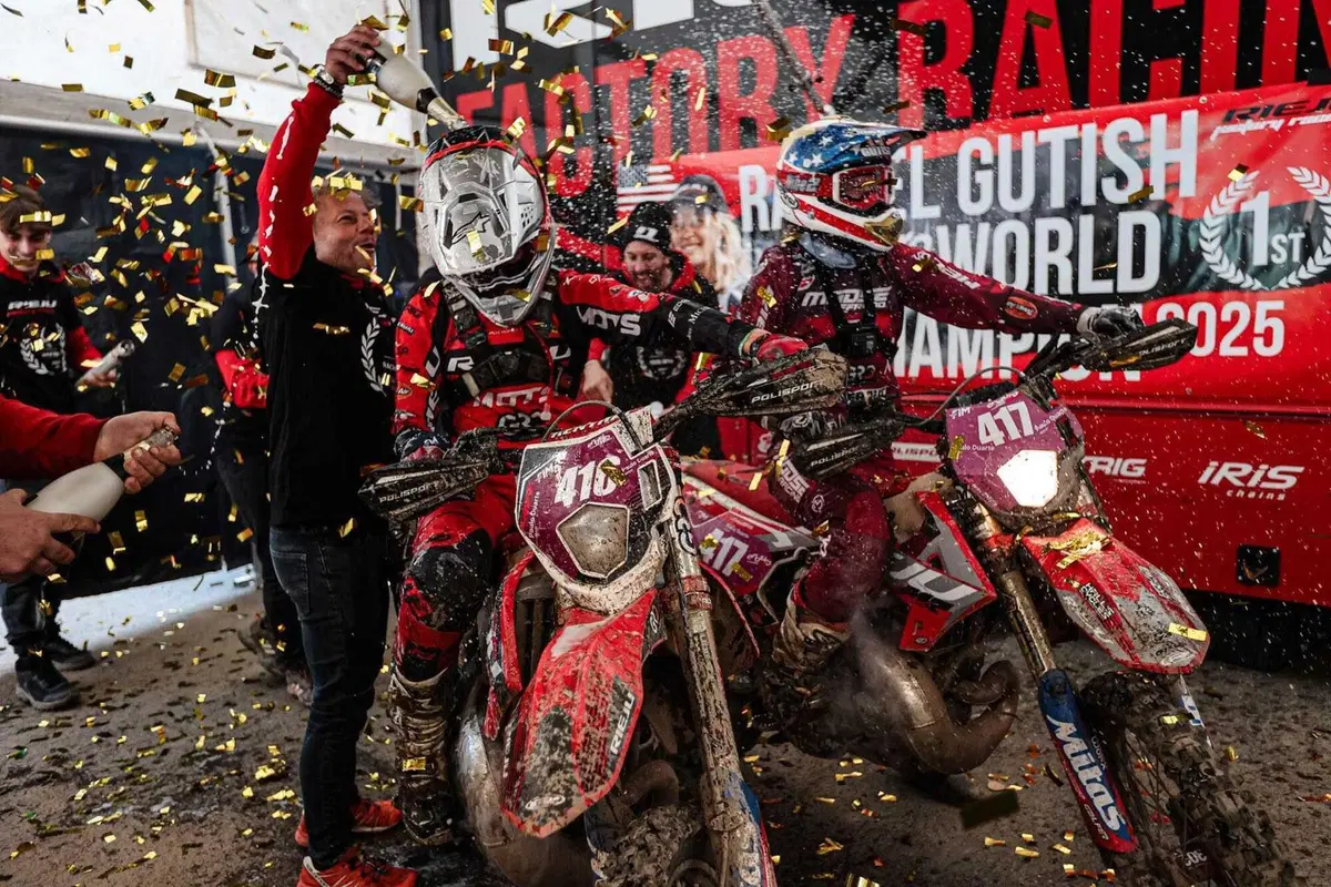 EnduroGP25 #7 Germania D2. Podio finale stellare: 3 Fuoriclasse, 4 Mondiali [VIDEO] (13)