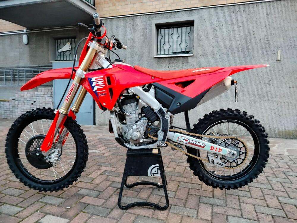 Honda CRF 250 R (2025) (2)
