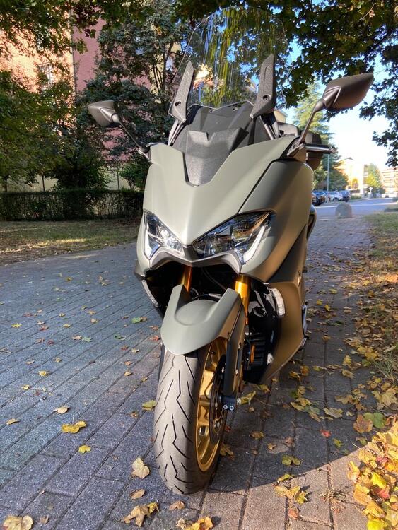 Yamaha T-Max 560 Tech Max (2020)