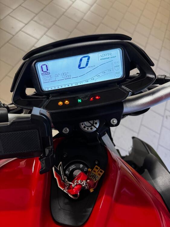 MV Agusta Brutale 800 (2020) (4)