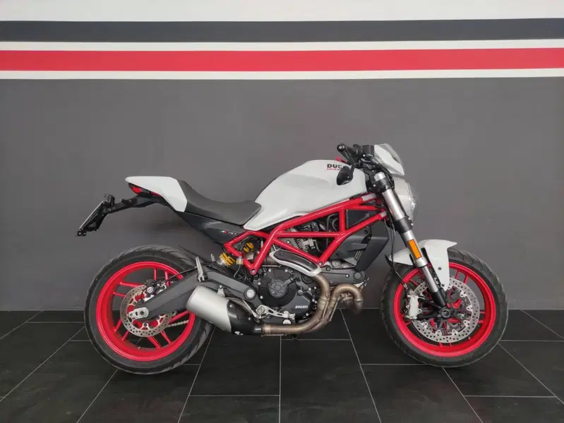 Ducati Monster 797 Plus (2019)