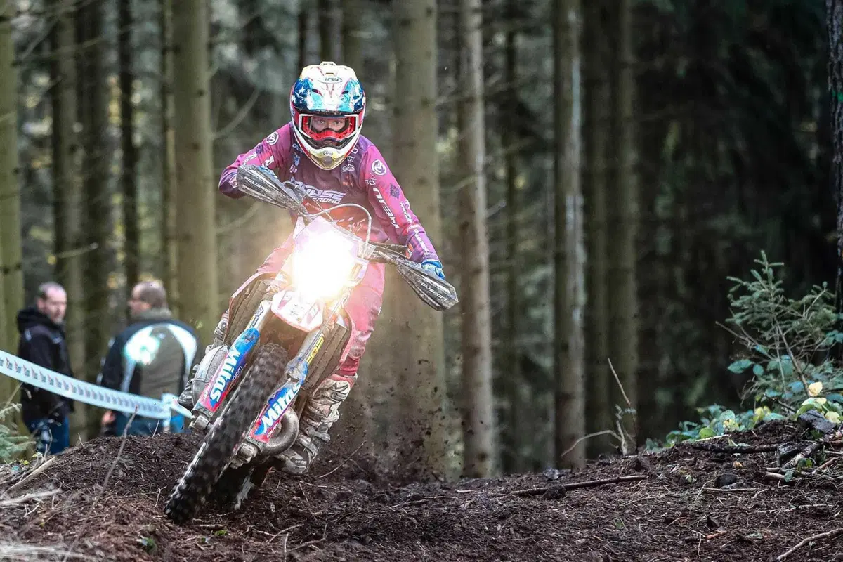 EnduroGP25 #7 Germania D2. Podio finale stellare: 3 Fuoriclasse, 4 Mondiali [VIDEO] (27)