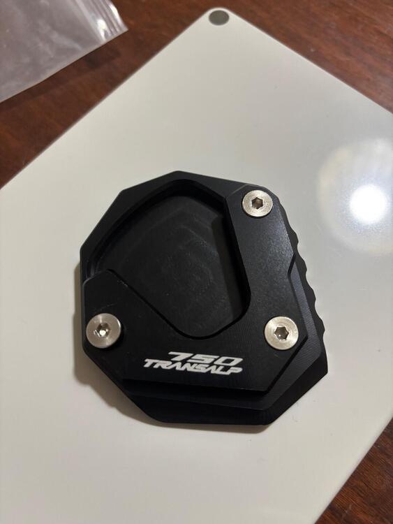 Allargamento base cavalletto per nuova transalp Ho Honda