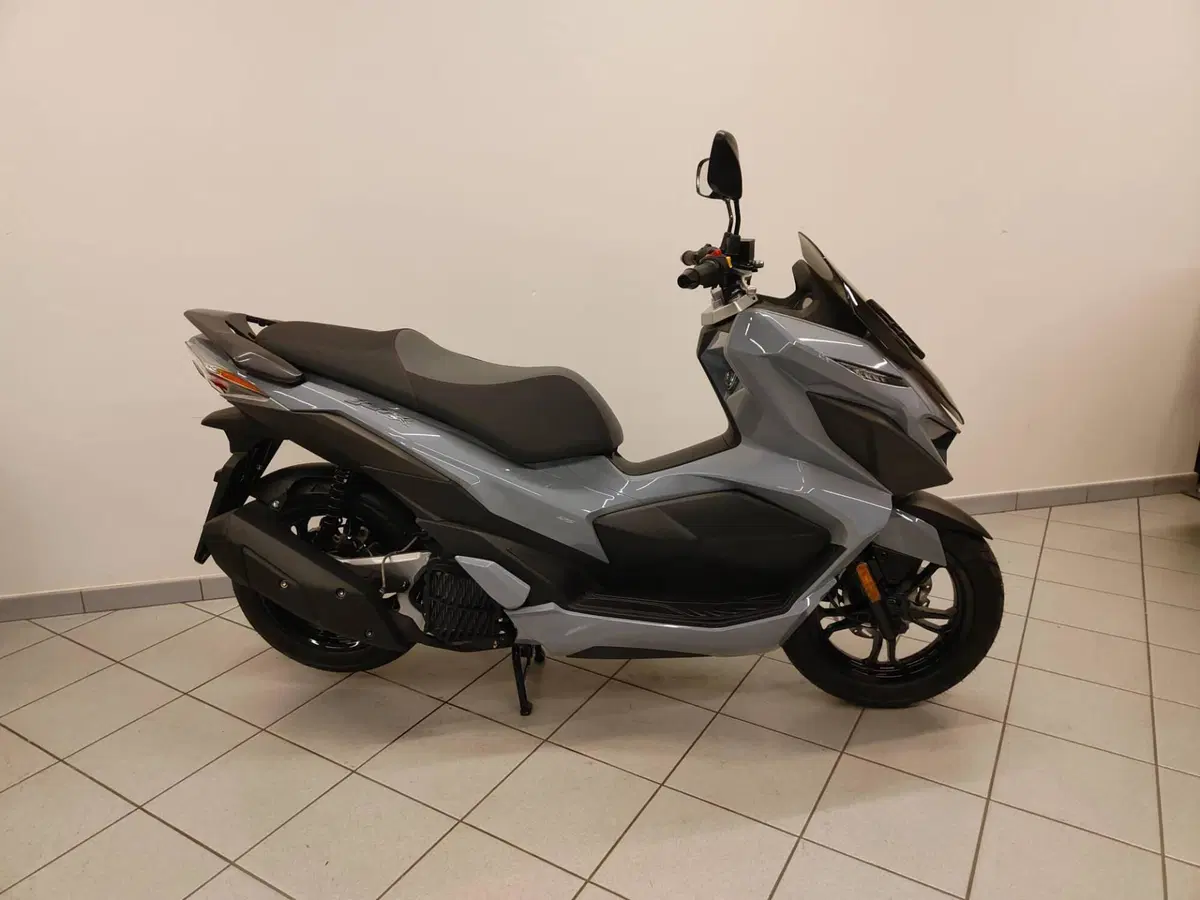 Sym Jet X 125 (2021 - 24) (9)