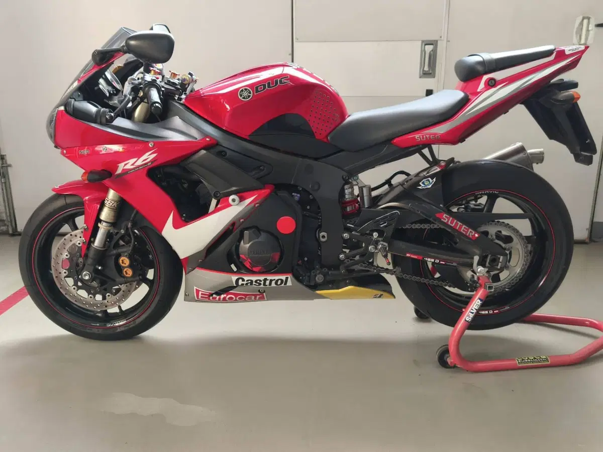 Yamaha YZF R6 (2005 - 06)