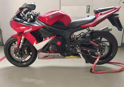 Yamaha YZF R6 (2005 - 06) usata