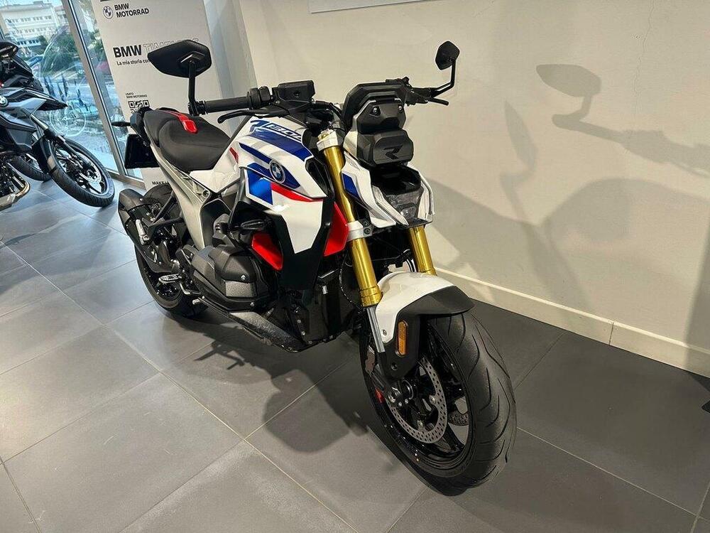 Bmw R 1300 R (2026) (2)