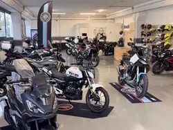 Moto Giovane