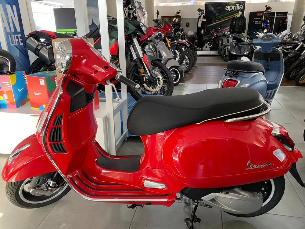 Vespa GTS 310 Super (2025)