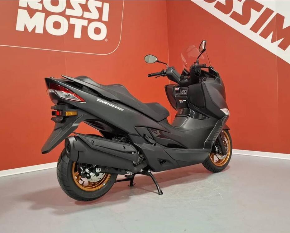 Suzuki Burgman 400 (2025) (5)