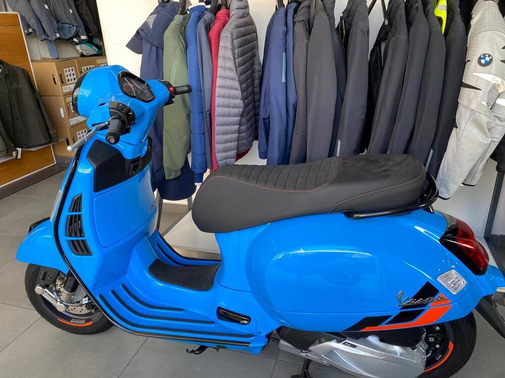 Vespa GTS 310 Supersport (2025) (2)