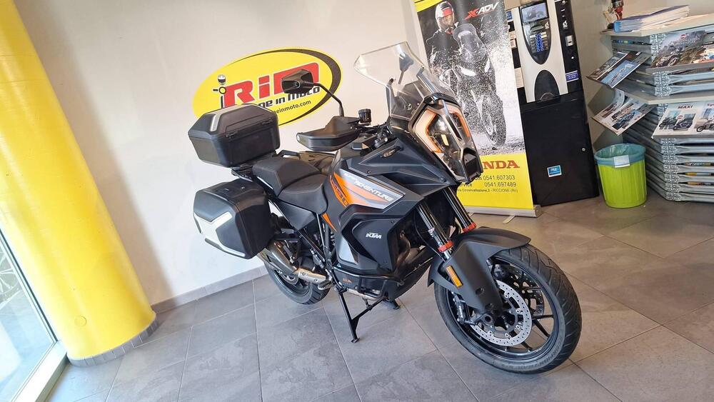 KTM 1290 Super Adventure S (2021) (2)