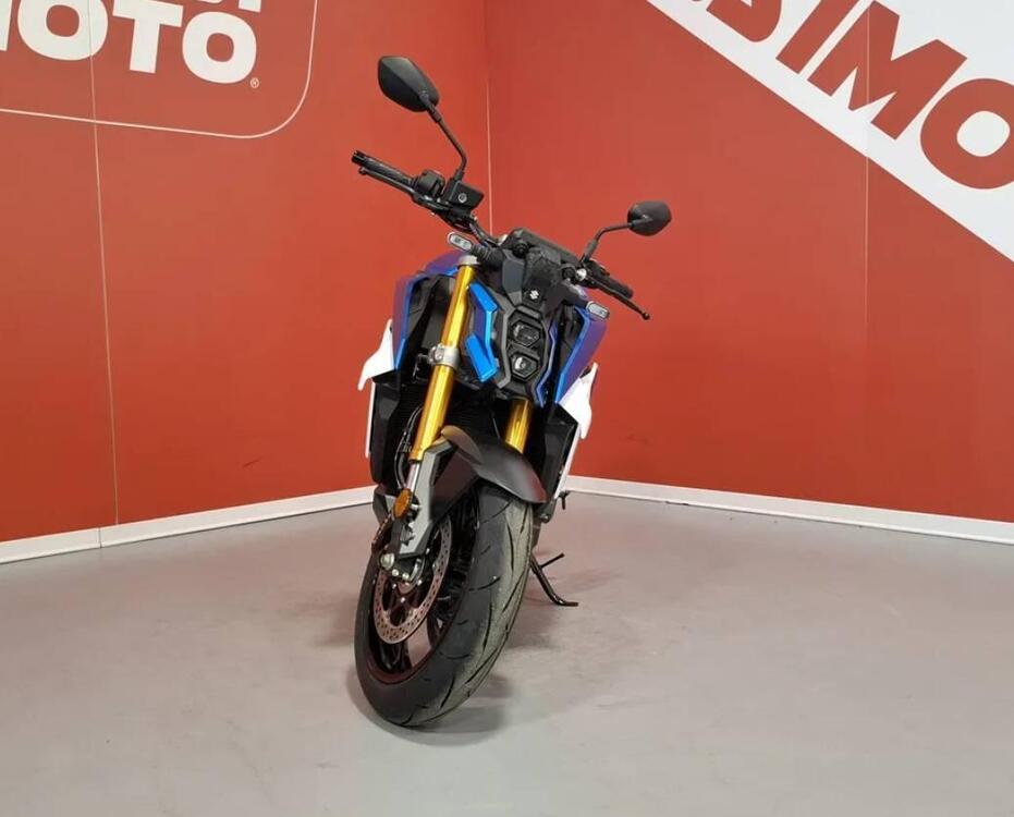 Suzuki GSX-S1000 EVO (2025) (4)