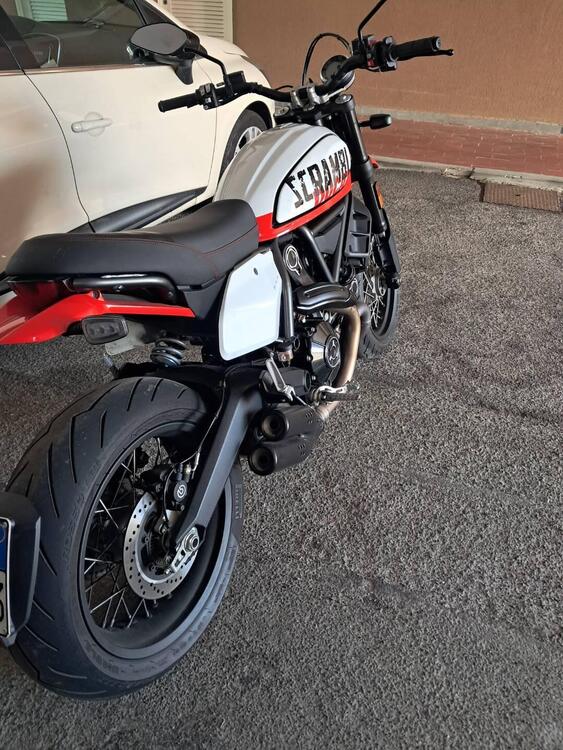 Ducati Scrambler 800 Urban Motard (2022) (4)
