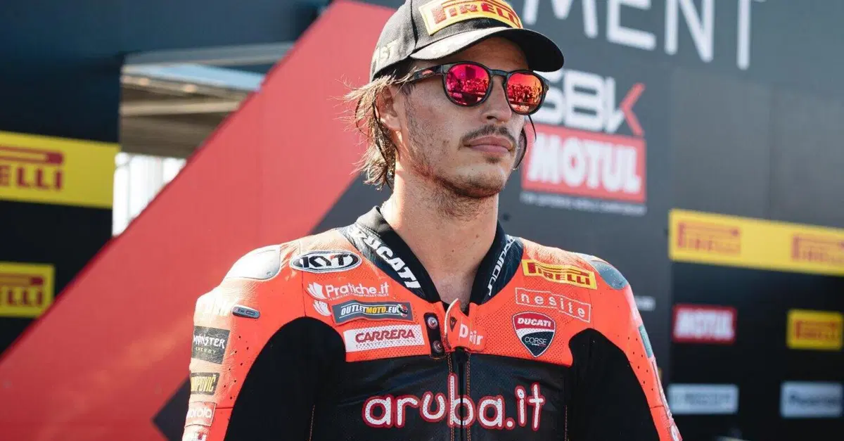 SBK 2025. GP di Spagna a Jerez. Nicol&ograve; Bulega: &ldquo;Non mi sono accorto di aver fatto cadere Toprak&rdquo; [GALLERY]