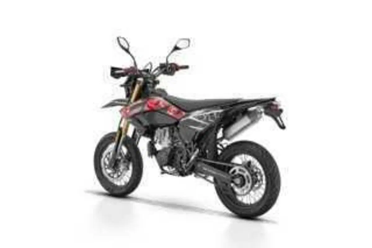 COV 125: la motard per i più giovani di QJMOTOR [GALLERY] (5)