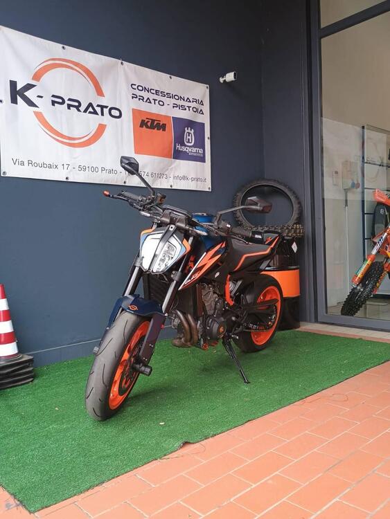 KTM 890 Duke R (2022 - 23) (4)