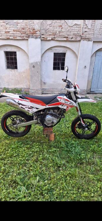 Betamotor RR 125 4T Motard LC (2018 - 20) (2)