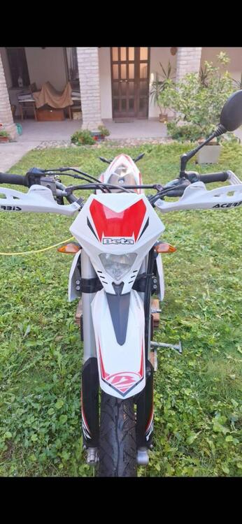 Betamotor RR 125 4T Motard LC (2018 - 20) (5)