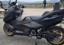 Yamaha T-Max 560 (2022 - 24) usata