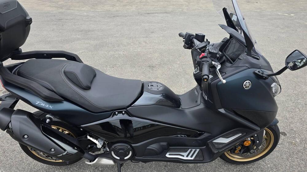 Yamaha T-Max 560 (2022 - 24) (3)