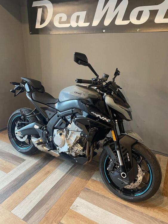 CFMOTO 675NK (2025) (4)