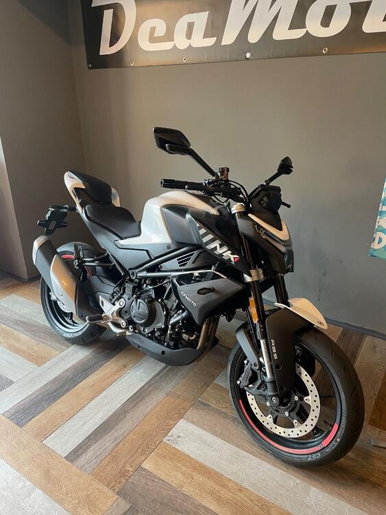 CFMOTO 450NK (2023 - 25) (3)