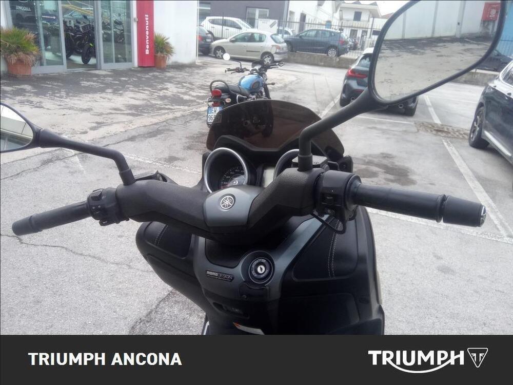 Yamaha X-Max 250 Momodesign (2015 - 16) (5)