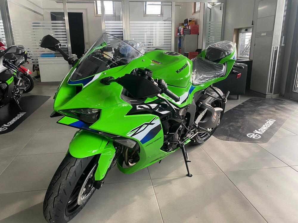 Kawasaki Ninja 636 ZX-6R (2024 - 26) (2)