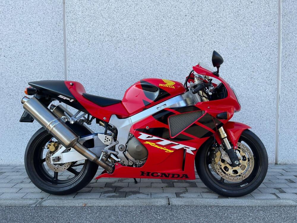 Honda VTR SP1