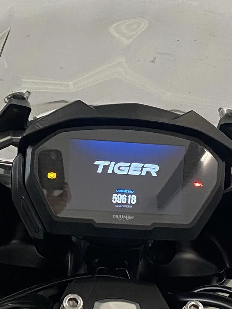 Triumph Tiger 1200 XCa (2018 - 20) (5)